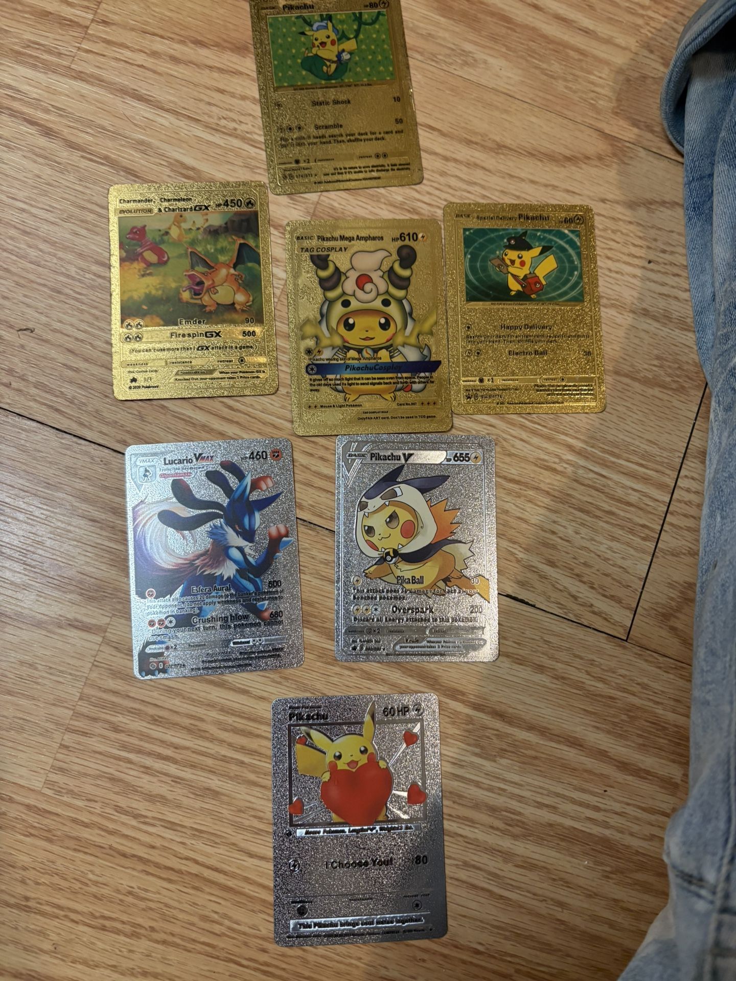 Pokémon Cards.