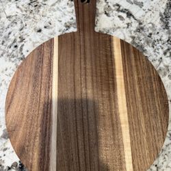 Custom Engraved Acacia Wood Cutting Board – Personalized Gift
