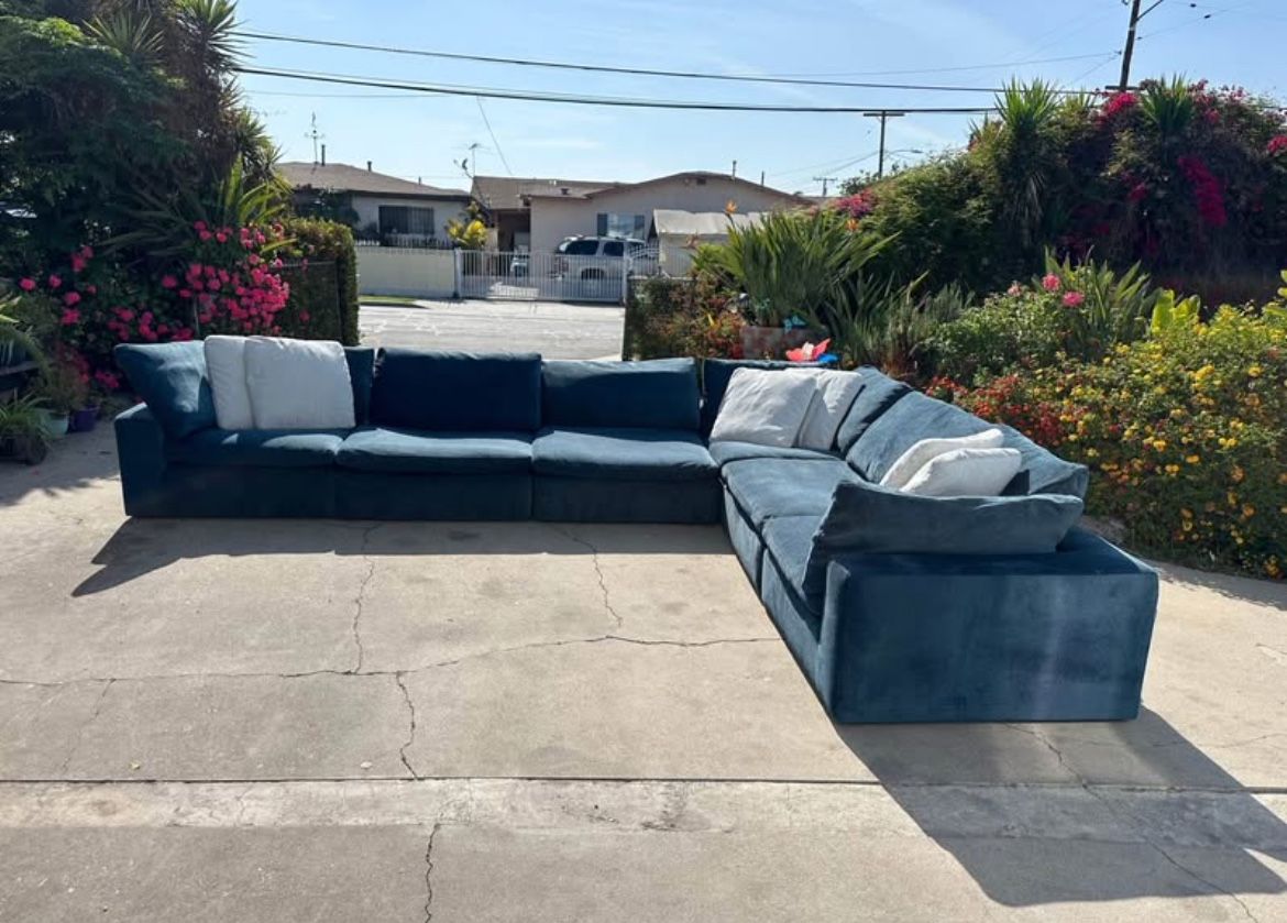 Pampa Blue Sectional Sofa Couch.