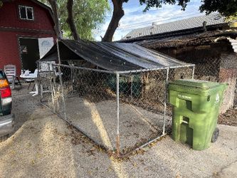 Large Outdoor Chain Link Dog Kennel / Pet Enclosure with Weather Cover Roof (10x10)