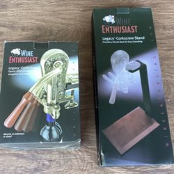 NIB Wine Enthusiasts Legacy Wine Opener With Stand