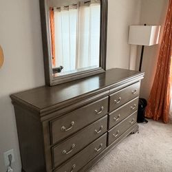 3-Piece Bedroom Furniture 