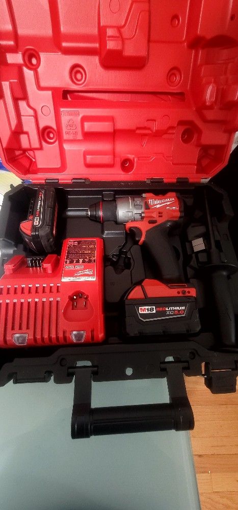 M18 Hammer Drill