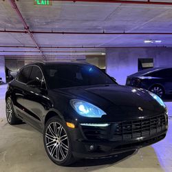 2017 Porsche Macan