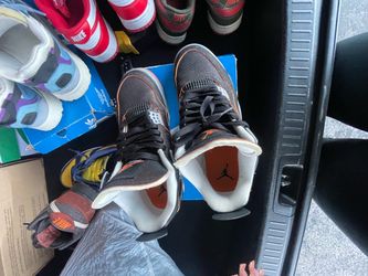 Air Jordan 4 Black Orange Sneakers