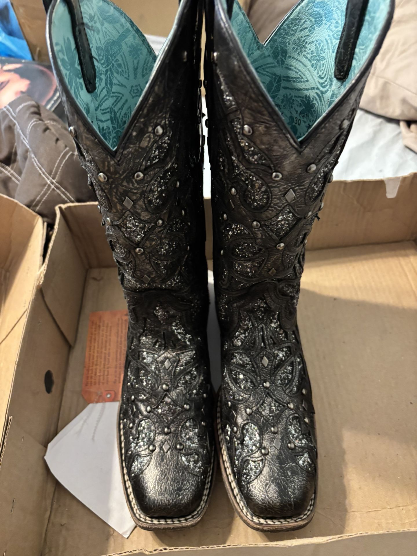 Brand New Corral Women’s Cowboy Boots Size 8