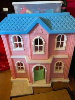 Vintage 90’s Little Tykes House