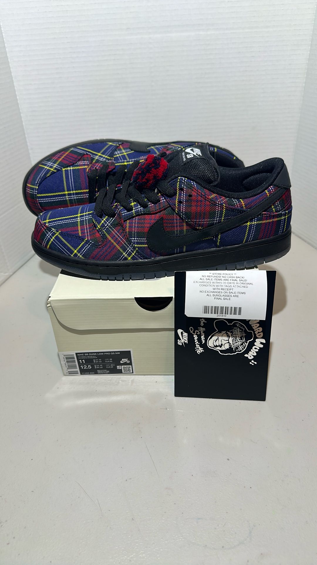 Nike SB Dunk Low Nardwaur Size 11