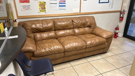 Brown Leather Sofa 7 Feet By 4 Feet Height Is 3 Feet