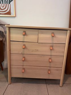 IKEA dresser in good condition