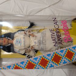 Vtg. 1993 Native American Dolls of the World Barbie Special Edition 1753 - NRFB