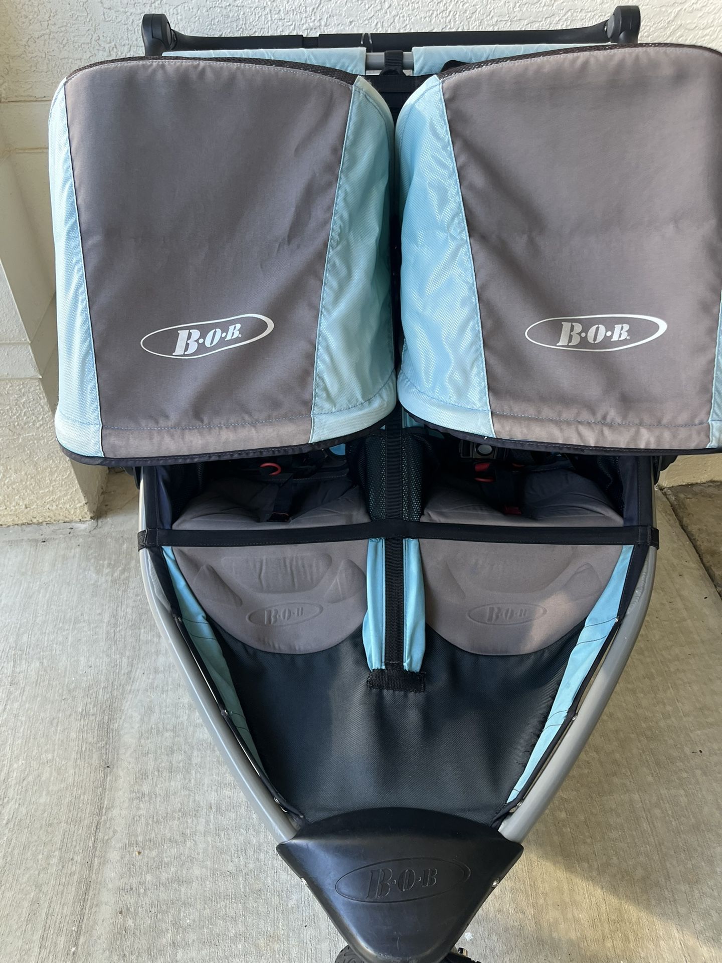Bob Revolution double stroller