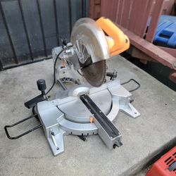 Chicago  12 in. Dual-Bevel Sliding Compound Miter Saw with Laser