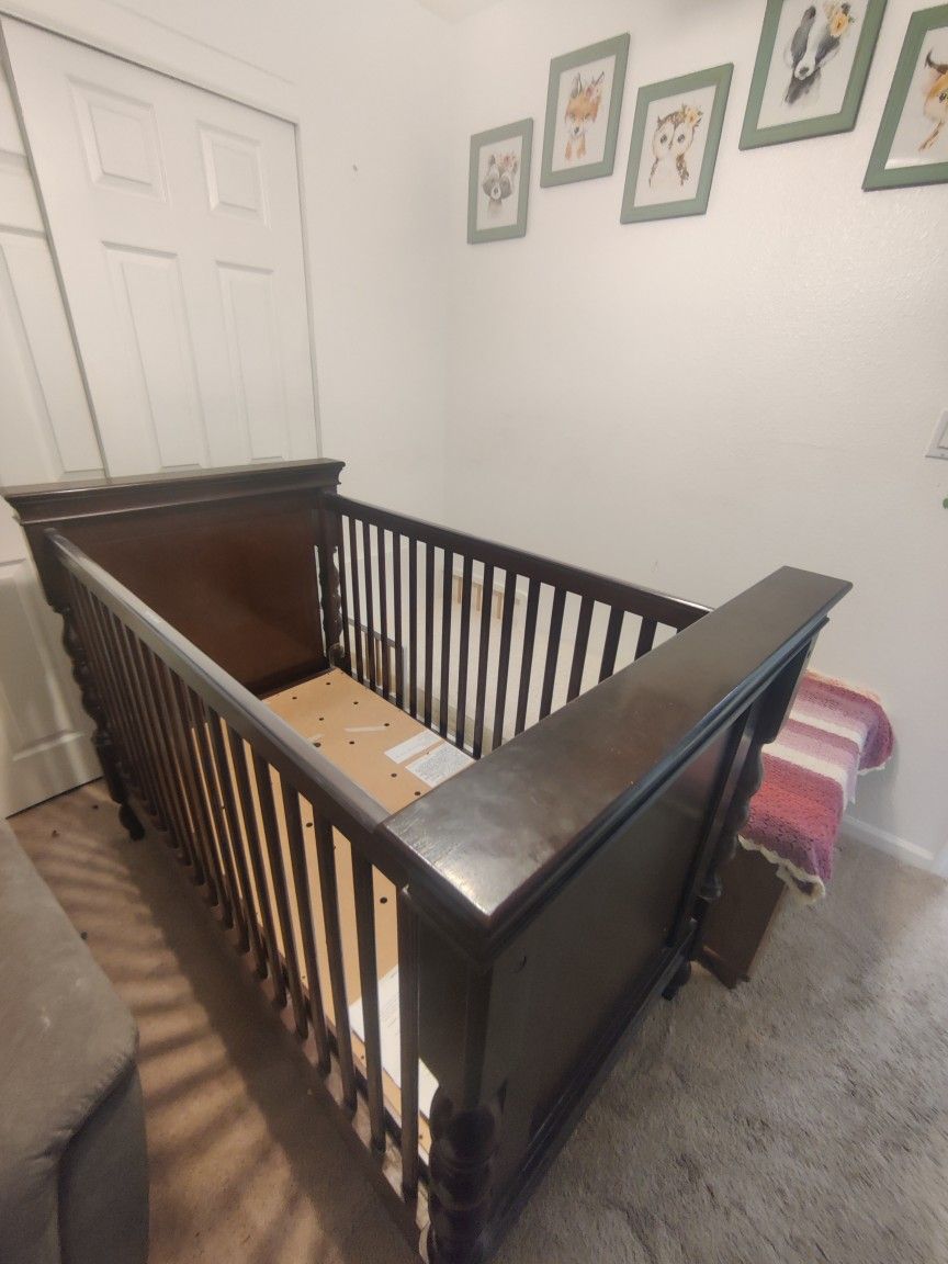 pottery barn kids Harper Crib