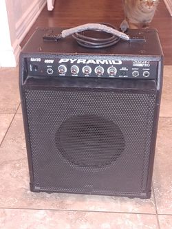 Pyramid GA410 Bass amp
