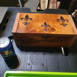 Real Wood Keepsake Box. 