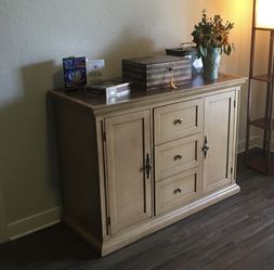 Wooden Chest Drawer (H:31”xW:50”xD:21”)