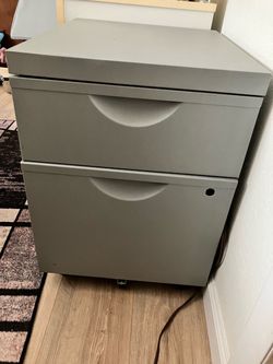 2-Drawer Metal Mobile Filing Cabinet