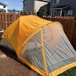 6-Person Family Camping Tent