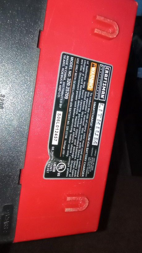 Black And Decker 20v Lithium Ion Charger And Battery Both Brand New for  Sale in Kenmore, WA - OfferUp