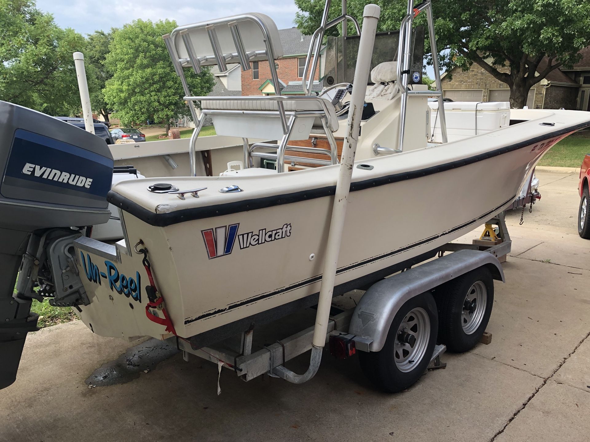 1974 20’ Wellcraft center console boat for Sale in WHT SETTLEMT, TX