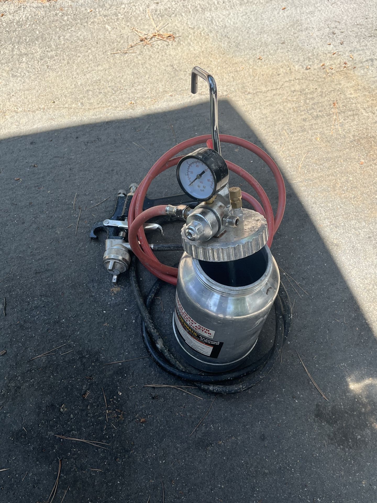 SPRAY PAINT GUN