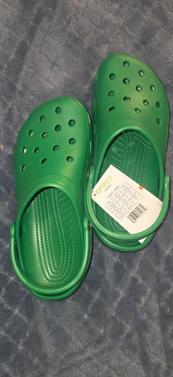 Brand new Crocs Baya Clog in green ivy, size M6/W8