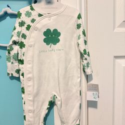 Primark Baby "Little Lucky Charm" Footie Pajamas 0-3 Months