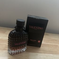 Valentino Uomo Born In Roma