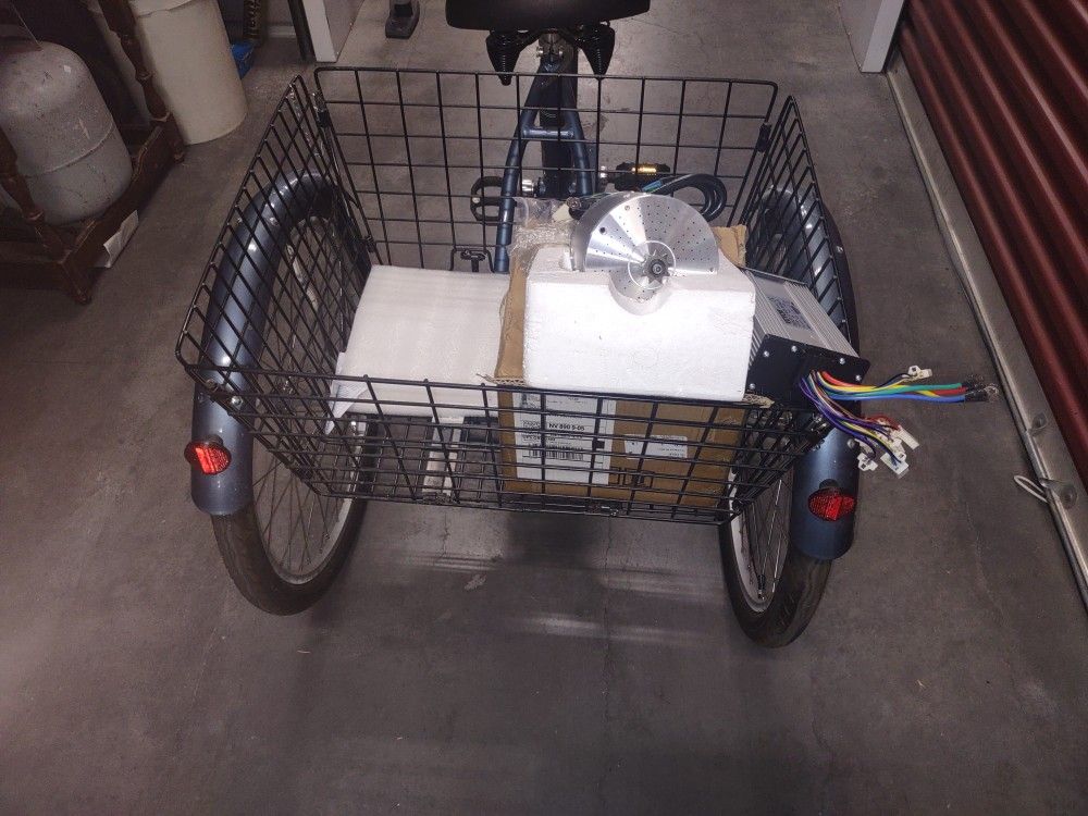 3 wheel bike with basket on back