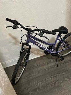 Huffy Mountain Bike Purple & Black 24”Wheel Size 4’6”-5’6” Height Size