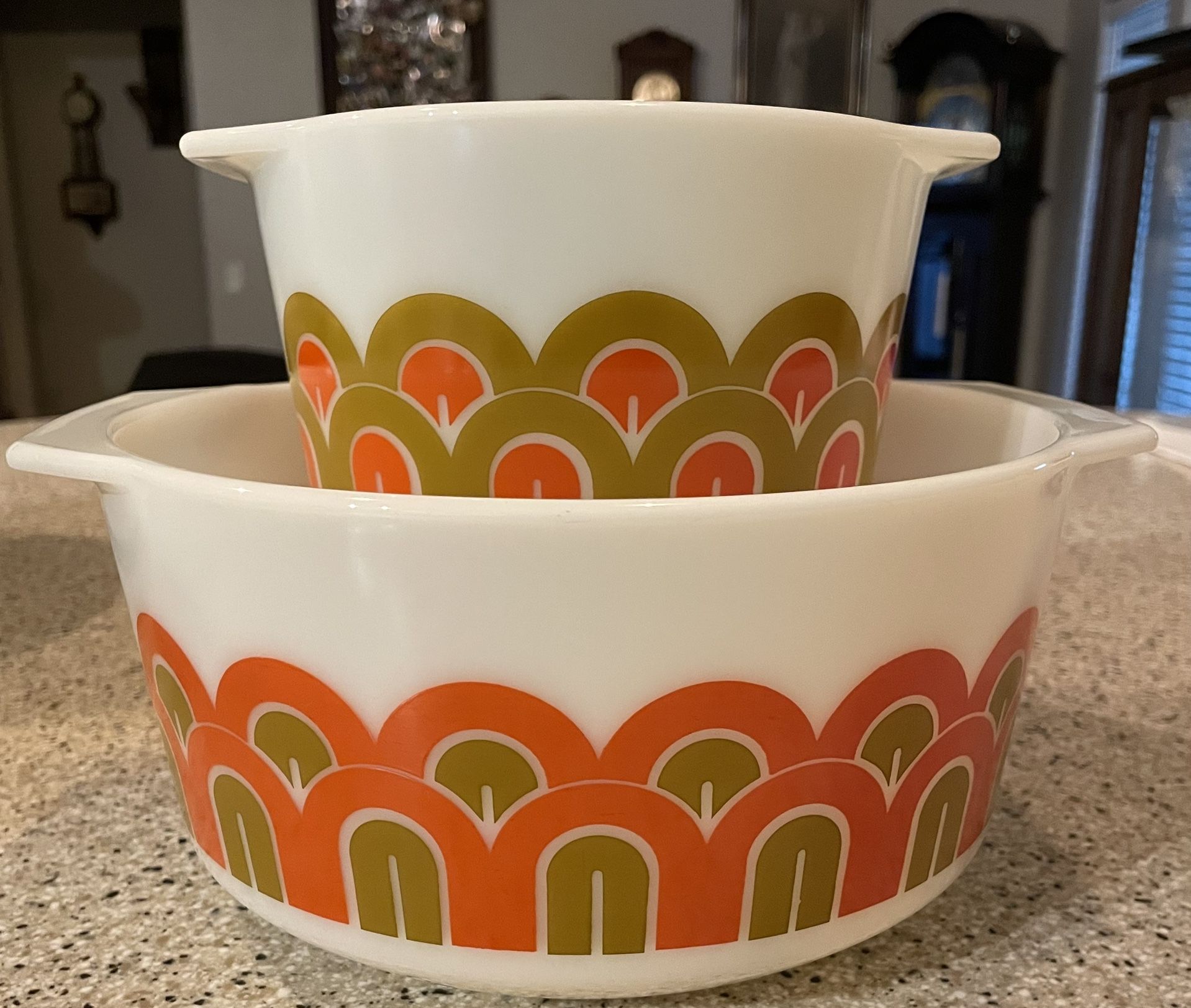 Pyrex- Arches Or Fish Scales