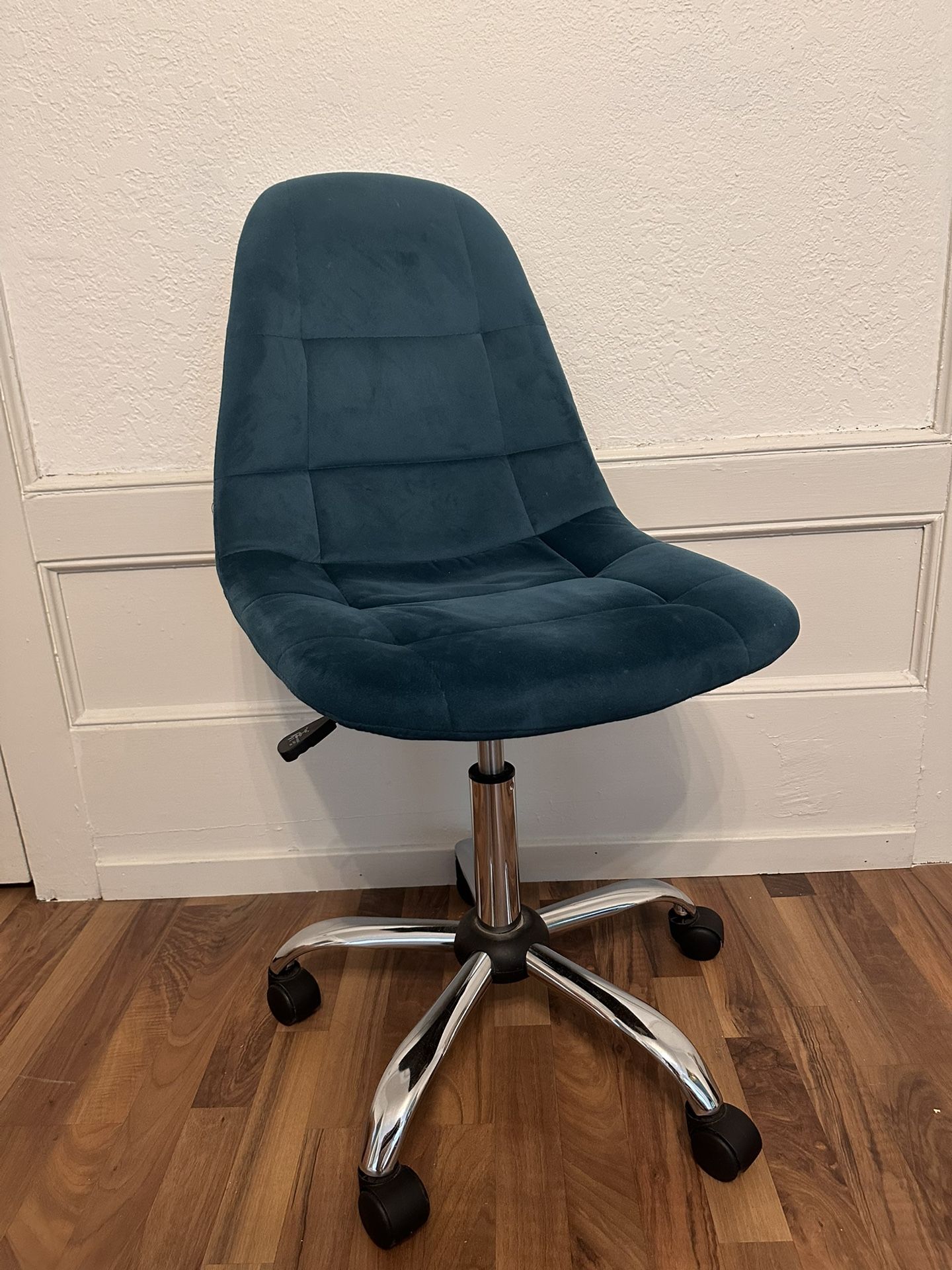 Teal Velour Desk Chair