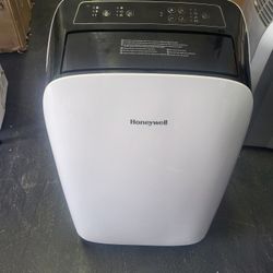 Air Conditioners
Honeywell 12k BTU Portable AC