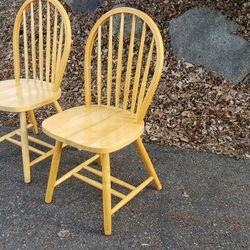2 Wooden Kitchen Dining Chairs