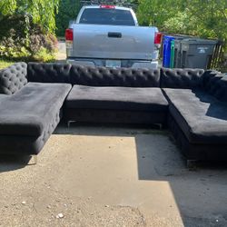 Black Velvet Couch 