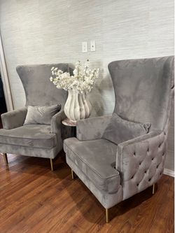 Accent chairs 2