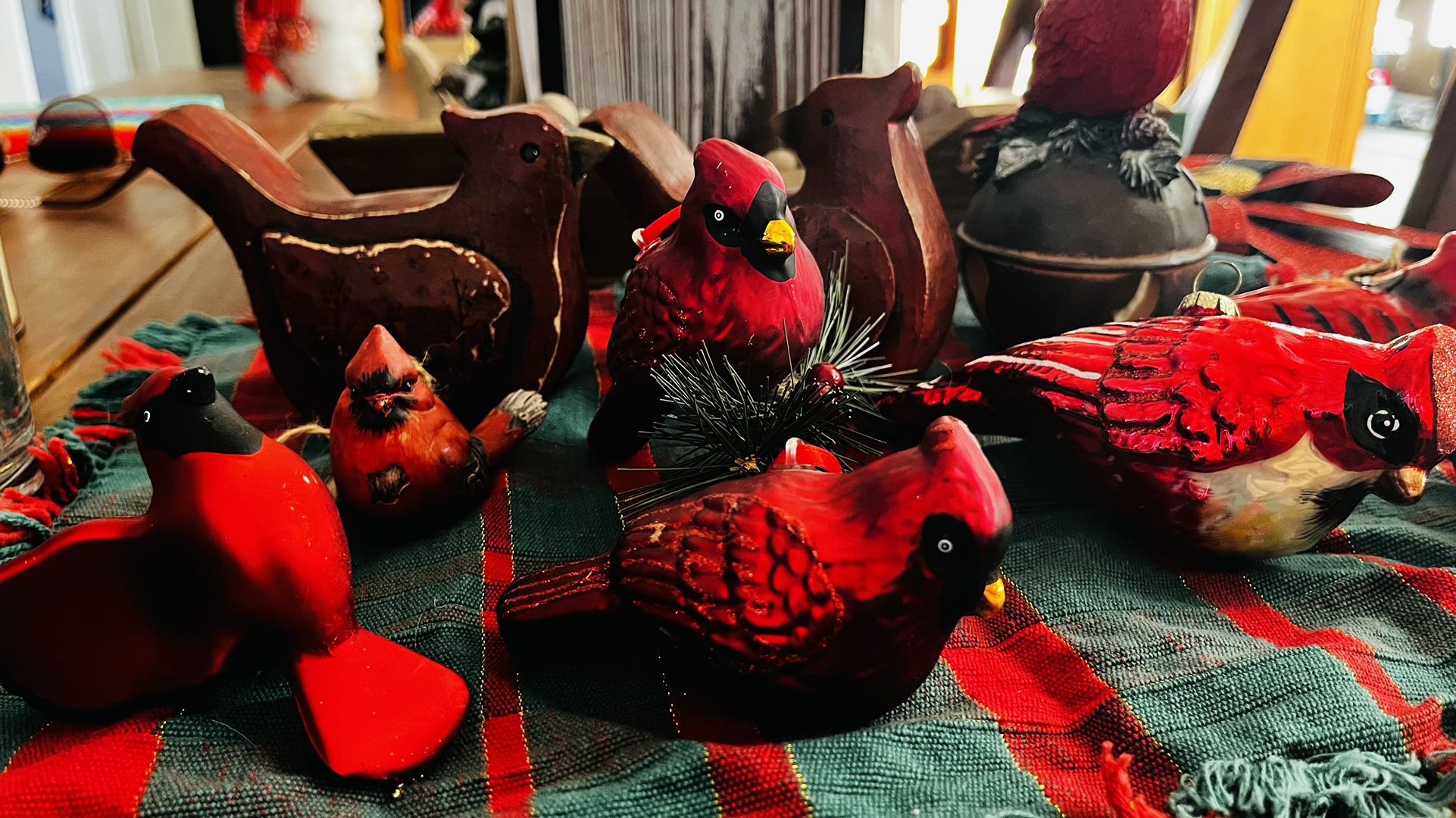Cardinal Christmas Decor