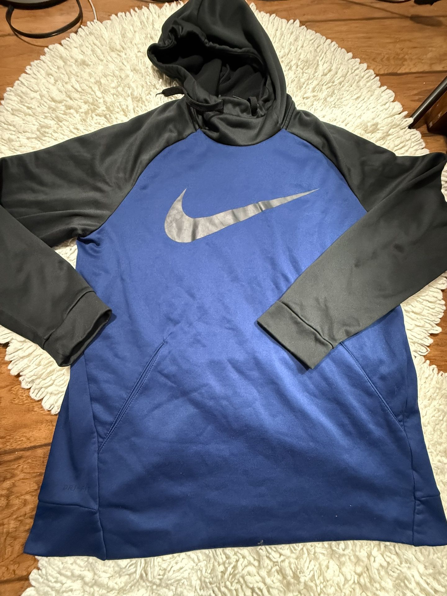 Nike Men’s Dri-Fit Hoodie  Large on tag In very good condition