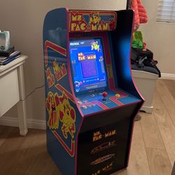 PAC Man Arcade Game