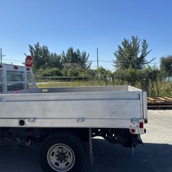 Single Rear Wheel, Short Bed, Aluminum Flatbed, Fits Ford/GM