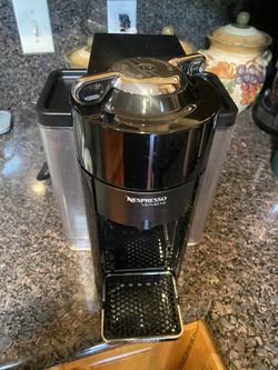 Nespresso Virtuoline  Coffee & Espresso Maker Machine