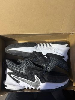 Nike cosmic unity 2