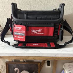 Milwaukee PACKOUT 15” Structured Tote (Tool Bag)