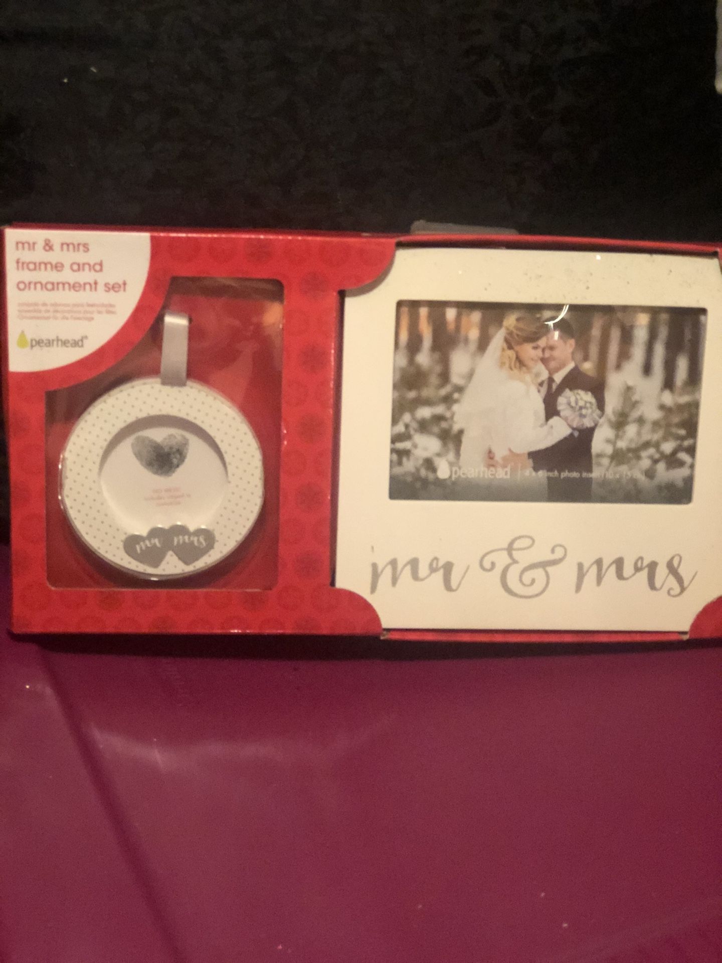 Mr & Mrs photo Frame And ornament Set