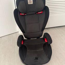 Peg Perego Viaggio HBB 120 - Booster Car Seat - for Children from 40 to 120 lbs - Like NEW!