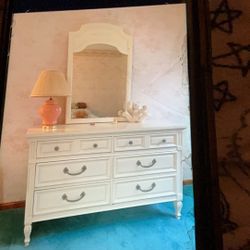 Dresser Mirror & Chest Of Drawers 