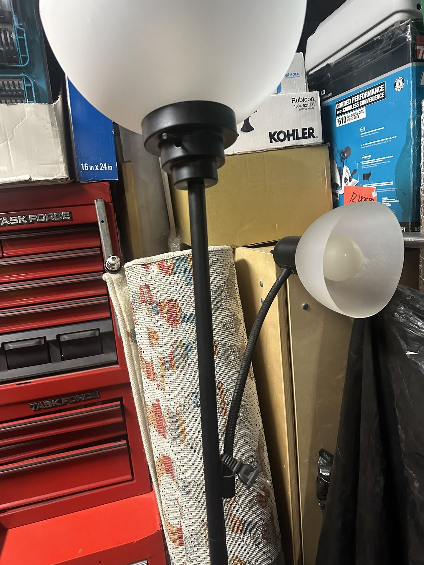 Floor lamp black use good working conditions come wt two lights section take look the picture Only $40