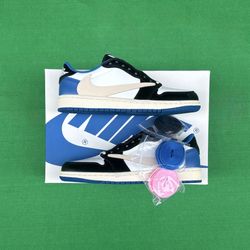 Jordan 1 Retro Low OG SP Fragment x Travis Scott 