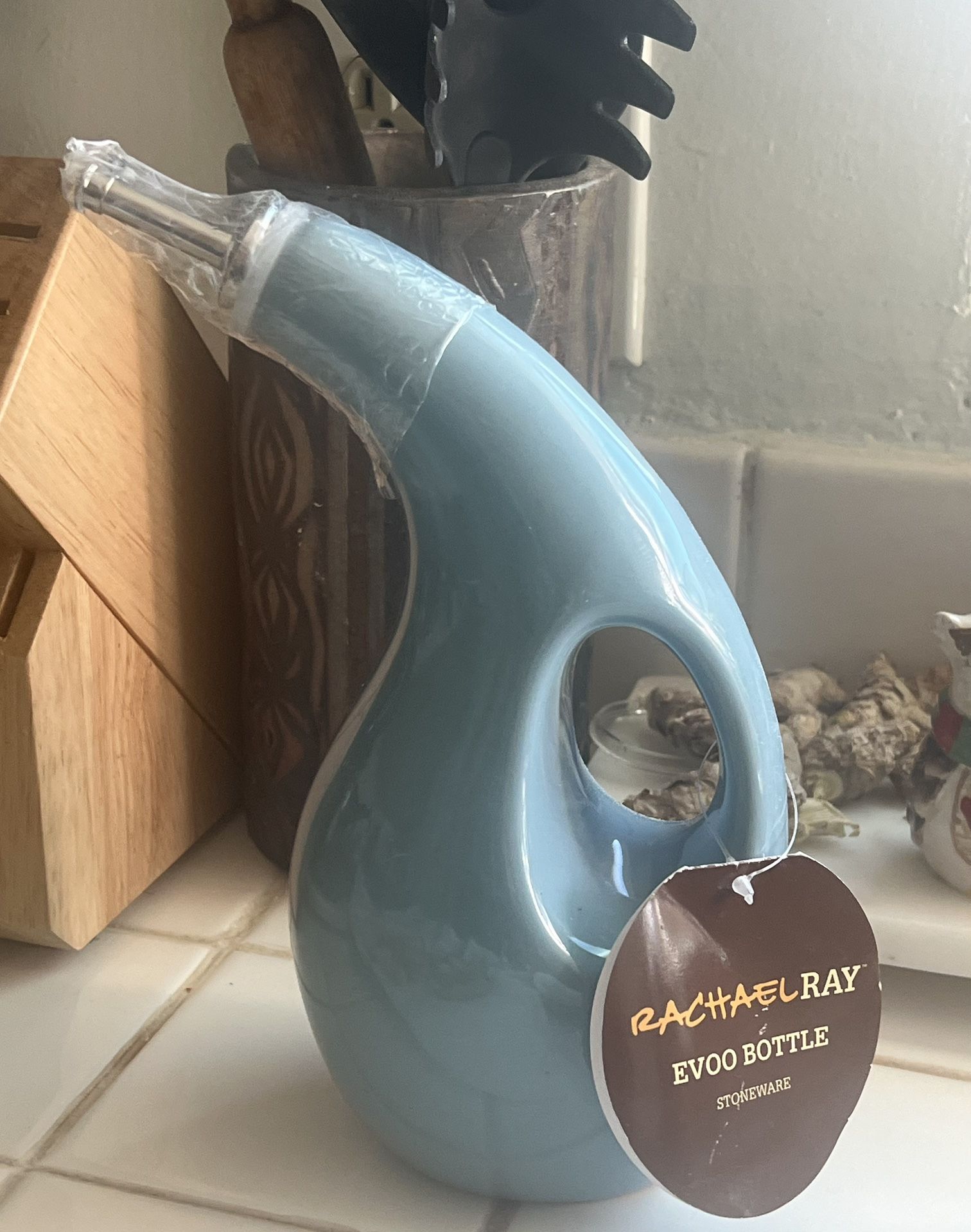 olive oil ceramic bottle